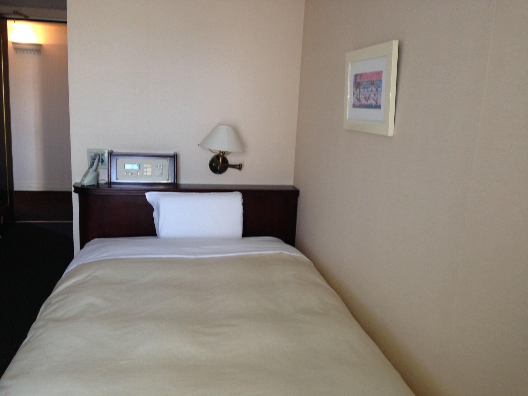 Creston Hotel Iwaki  Buitenkant foto