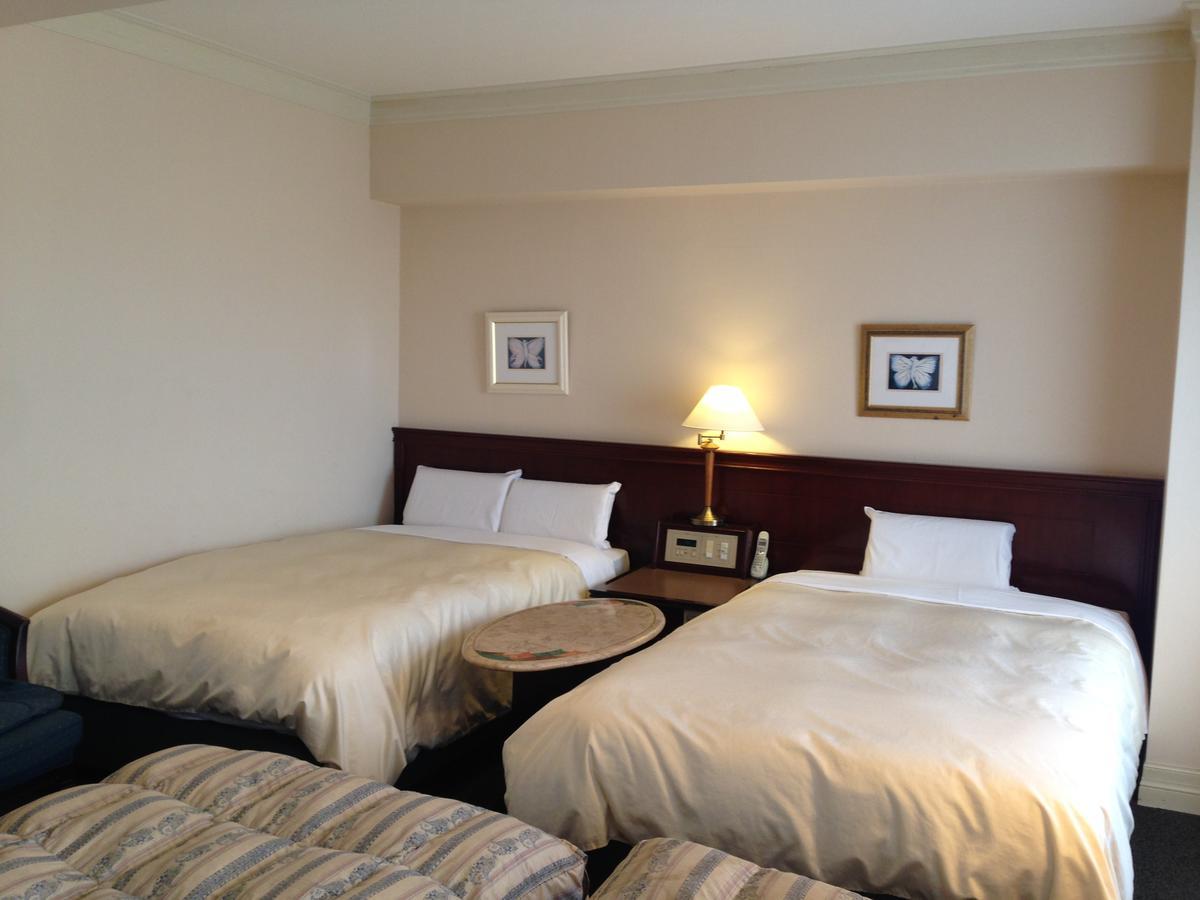 Creston Hotel Iwaki  Buitenkant foto