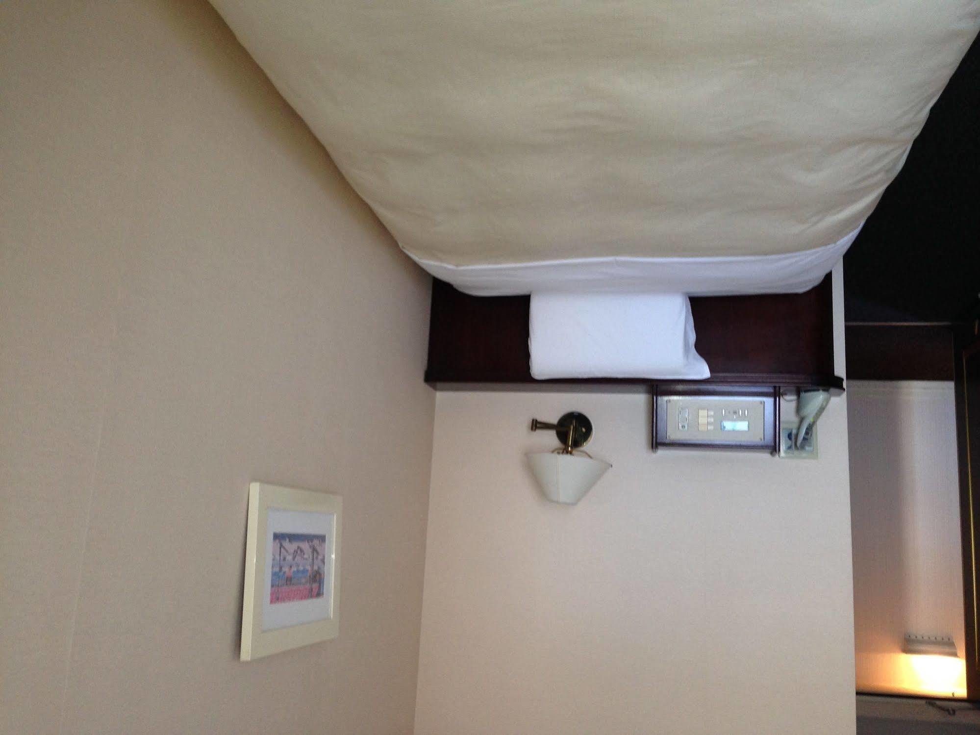 Creston Hotel Iwaki  Buitenkant foto